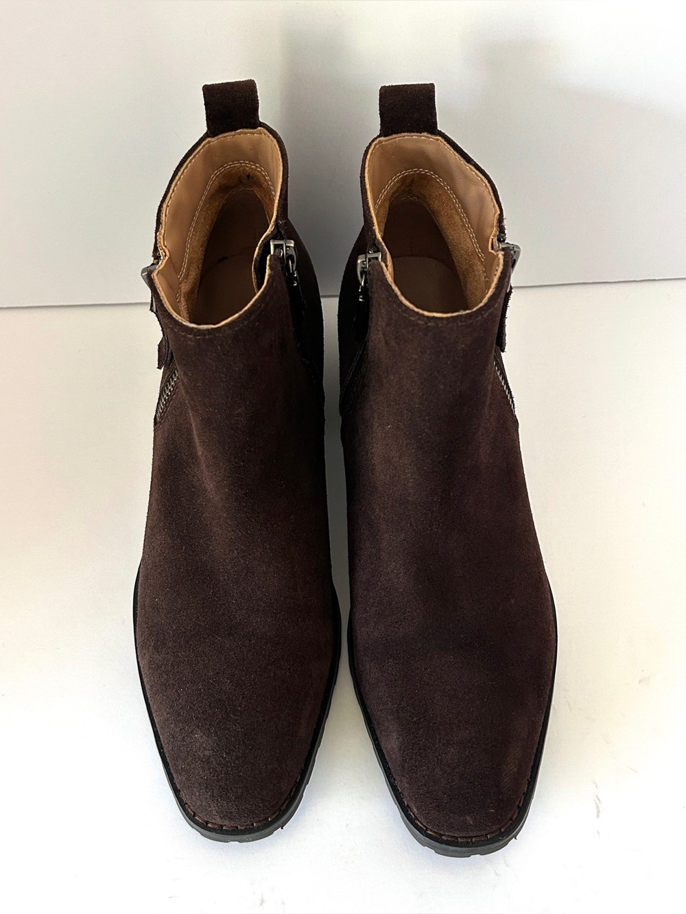 Blondo Samara Brown Suede Boot Waterproof Ankle Bootie Chelsea Block Heel Size 8